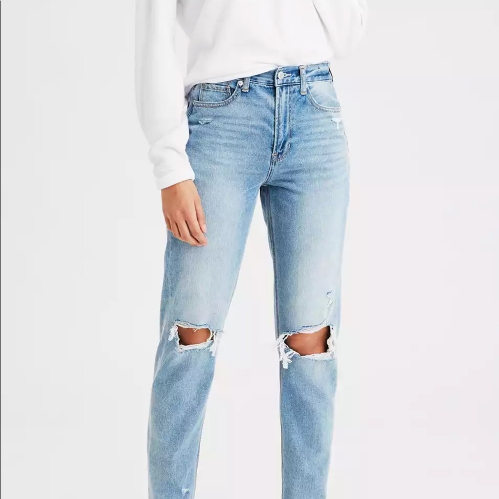 American eagle mom jeans
